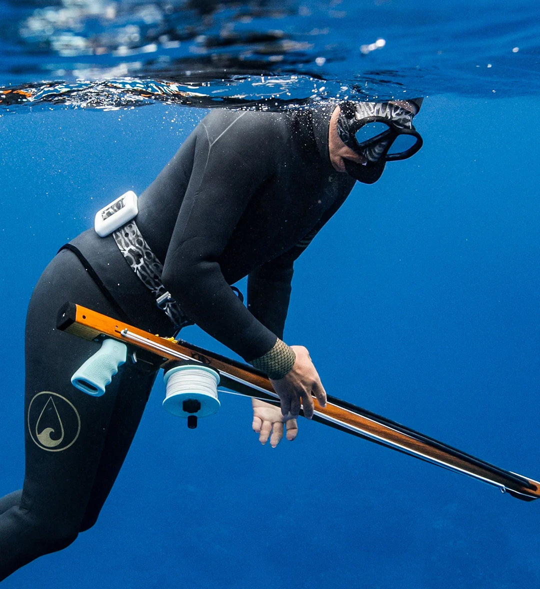 Máscara de silicona estampada de bajo volumen Tiger Shark